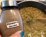 Foto del paso 6 de la receta: Garbanzos con tallitos de espinaca y pimiento 🫑