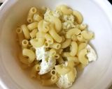 A picture of step 3 of Paneer macaroni lolipops.