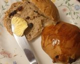 A picture of step 5 of Cinnamon and fruit tea-cake.