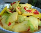 Foto langkah ke 1 dari resep Manisan (Pedas) Mangga Muda.