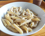 Foto del paso 5 de la receta: Pasta con queso gorgonzola, peras y nueces