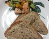 A picture of step 2 of Scampi Salmon (shrimp syle).