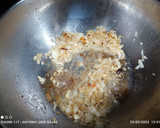 Foto del paso 3 de la receta: Conejo con caracoles