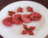 બીટરુટ ફરસી પૂરી (Beetroot Farsi Poori Recipe In Gujarati) રેસીપી સ્ટેપ4ફોટો