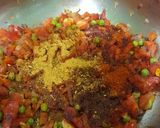 व्हेजिटेबल मॅगी (vegetable maggi recipe in marathi) रेसिपी स्टेप 2 फोटो 