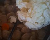 Foto langkah ke 11 dari resep Sop Pentol Bakso Sapi Simpel.