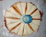 A picture of step 3 of Nutella Star Bread.