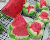 Foto langkah ke 6 dari resep Bolu Kukus Semangka.