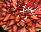 Foto del paso 7 de la receta: Tarta de Frutillas dulce de leche y crema