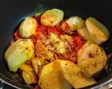 Foto del paso 1 de la receta: GUISO De🥔Papas...!🥕