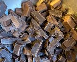 Une image de l'étape 2 de Mi-cuit chocolat praliné.