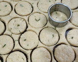 Foto del paso 3 de la receta: Galletitas saladas