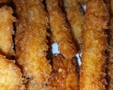 A picture of step 1 of Crispy Fish Sticks.