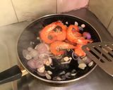 Foto langkah ke 2 dari resep Udang Tumis no msg.