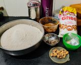 A picture of step 1 of Churma na ladoo.