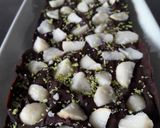 Foto del paso 6 de la receta: Chocolate negro al jengibre y lima con nueces de macadamia