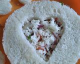 A picture of step 5 of Bread_cheesy_veg_window_sindwich.