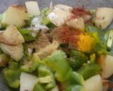 A picture of step 4 of Aloo Shimla mirch ki sabzi.