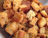 A picture of step 7 of Garlic Thyme Croutons.