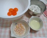 A picture of step 1 of Yogurt-Rich Chiffon Cake.