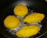 A picture of step 7 of [Farmhouse Recipe] Kabocha Mochi.