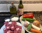 Foto del paso 1 de la receta: Rabo de ternera estofado sin gluten