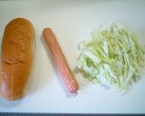 A picture of step 1 of ☆ Deli Cabbage Curry Hot Dog ☆.