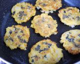 A picture of step 6 of Jeon with Chikuwa Fishcake, Nagaimo, and Nori Seaweed.
