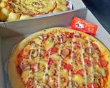 Foto langkah ke 8 dari resep Pizza (Foto step by step).