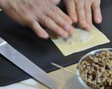 A picture of step 5 of Pastel - A Brazilian Dish.