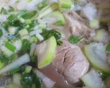 Hình bước làm 2 của món Canh bí đao nấu giò heo