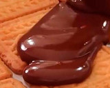 Foto del paso 2 de la receta: Tarta de galletas y chocolate