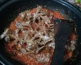 Foto langkah ke 4 dari resep Balado ikan asin.