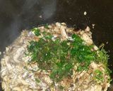 A picture of step 2 of Fresh mushrooms spicy pasta sauce.