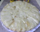 Foto del paso 4 de la receta: Torta invertida de peras