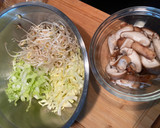 Foto del paso 8 de la receta: Rollitos primavera, arroz tres delicias y salsa agridulce. 🐉 🥢🥡🍜