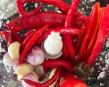 Foto langkah ke 1 dari resep Sambal krecek tahu goreng.