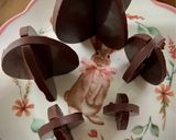 Foto del paso 2 de la receta: Huevos de Pascua decorados con Lacasitos