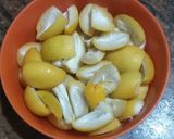 A picture of step 1 of Fresh/Raw Dates Halwa.