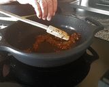 Foto del paso 8 de la receta: Escalopines de ternera en salsa de cebolla