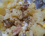 Foto del paso 4 de la receta: Ensalada en 5 pasos: sardinas, papa, huevo
