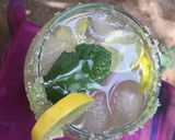 A picture of step 3 of Lemon Soda.