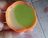 Foto langkah ke 4 dari resep Bolu Kukus Mawar Dengan Santan.