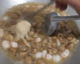 Foto langkah ke 5 dari resep Kuah jamur kancing vegie.