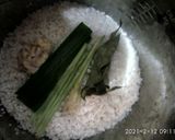 Foto langkah ke 3 dari resep Nasi kuning magic com.