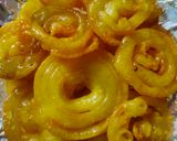A picture of step 3 of Jalebi.
