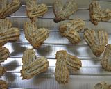 A picture of step 7 of Easy to Make Russian Tea Cookies.