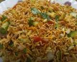 Maggi Bhelpuri recipe step 2 photo
