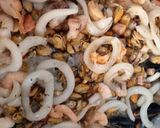Foto del paso 4 de la receta: Cazuela de mariscos a mi manera