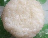 A picture of step 2 of Miso Yaki-Onigiri.